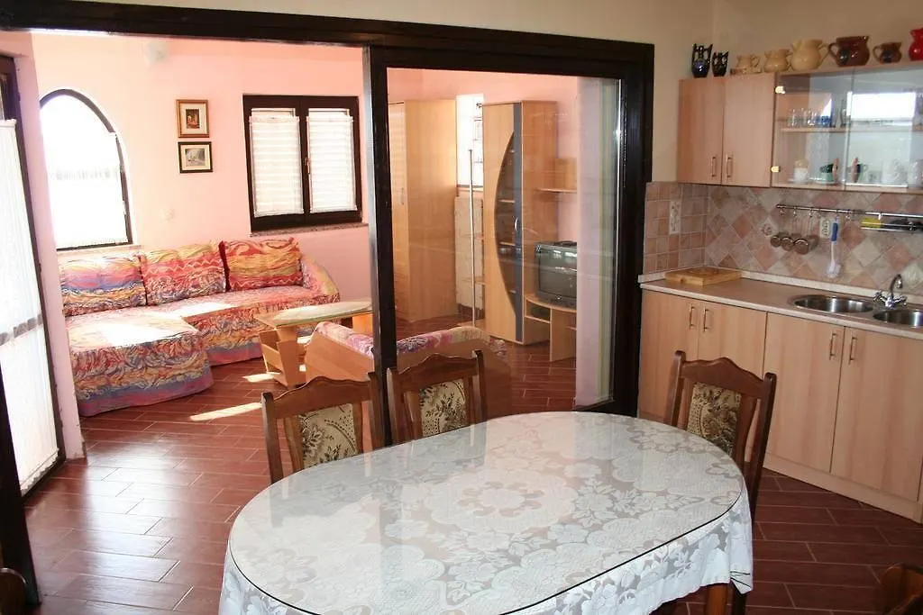 Apartments Pelister Medulin